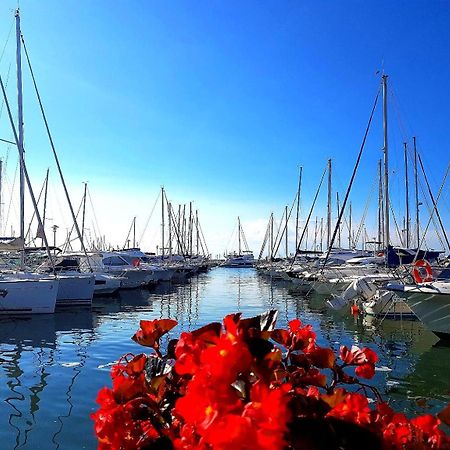 Studio T1- 2 Min Des Plages - Golf-Juan - Clim&Wifi Vallauris Buitenkant foto