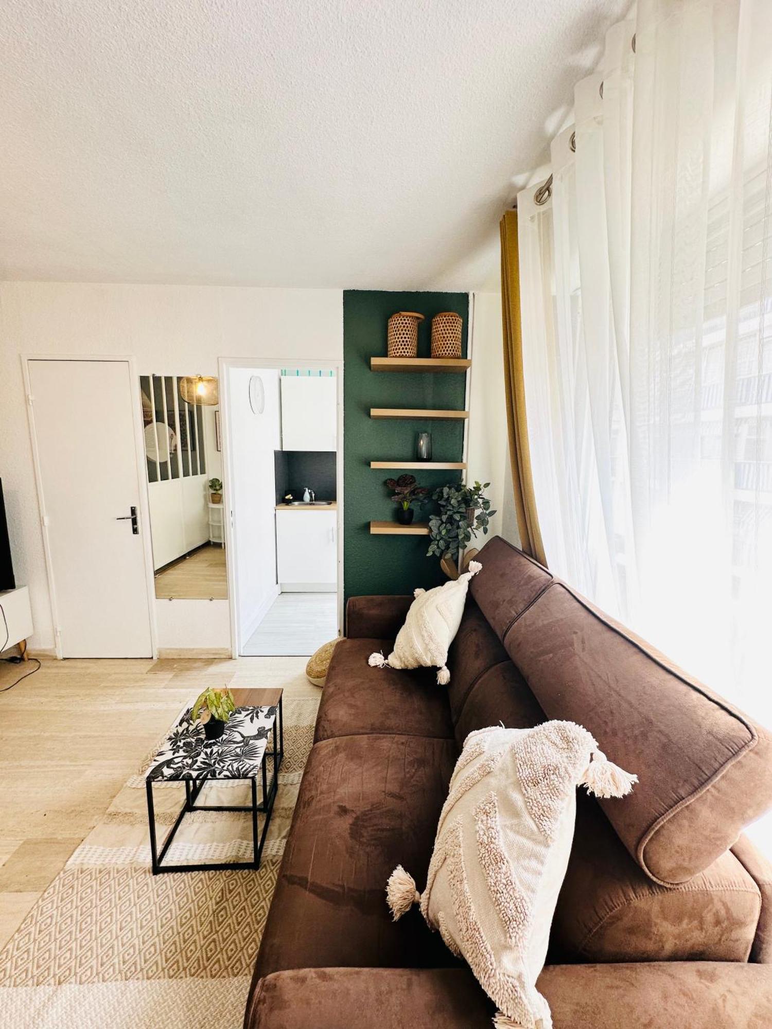 Studio T1- 2 Min Des Plages - Golf-Juan - Clim&Wifi Vallauris Buitenkant foto
