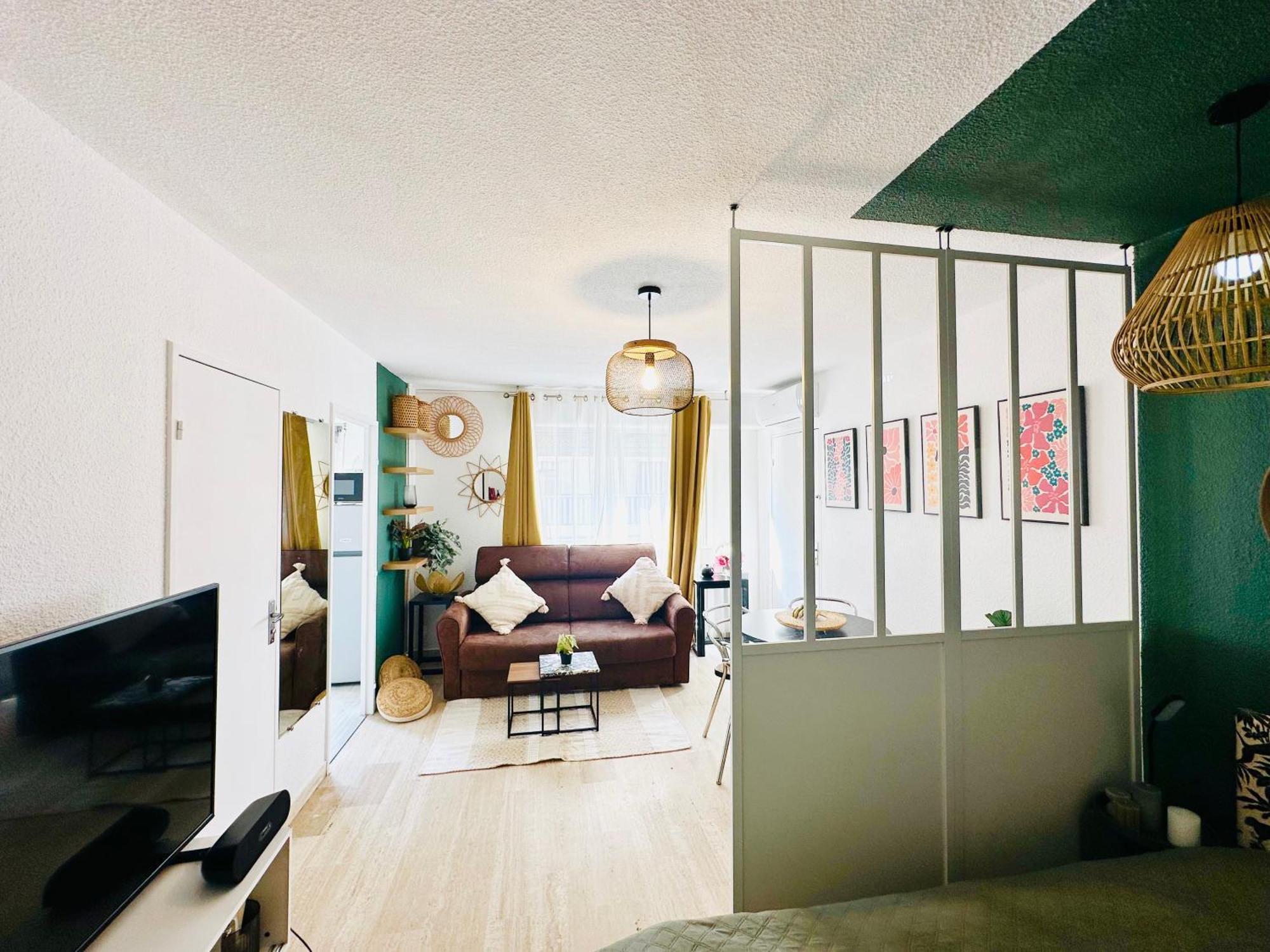 Studio T1- 2 Min Des Plages - Golf-Juan - Clim&Wifi Vallauris Buitenkant foto
